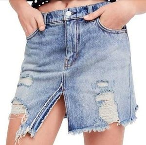 NWOT Distressed Slit Denim Mini Skirt